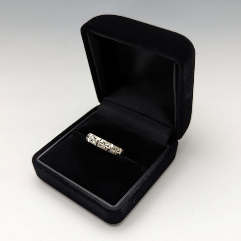 英国ヴィンテージ ジュエリー 純銀製 ブライトカットリング 指輪